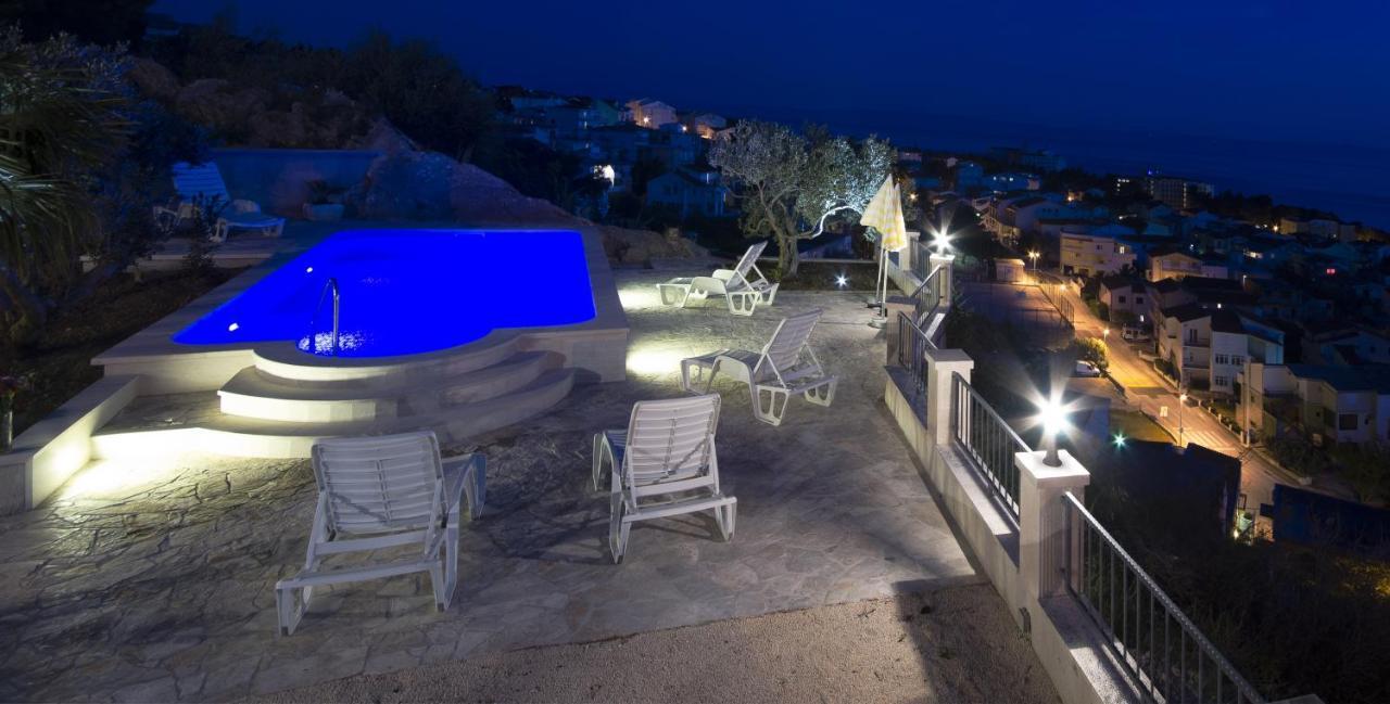 Family Friendly Apartments With A Swimming Pool Baska Voda, Makarska - 12442 外观 照片