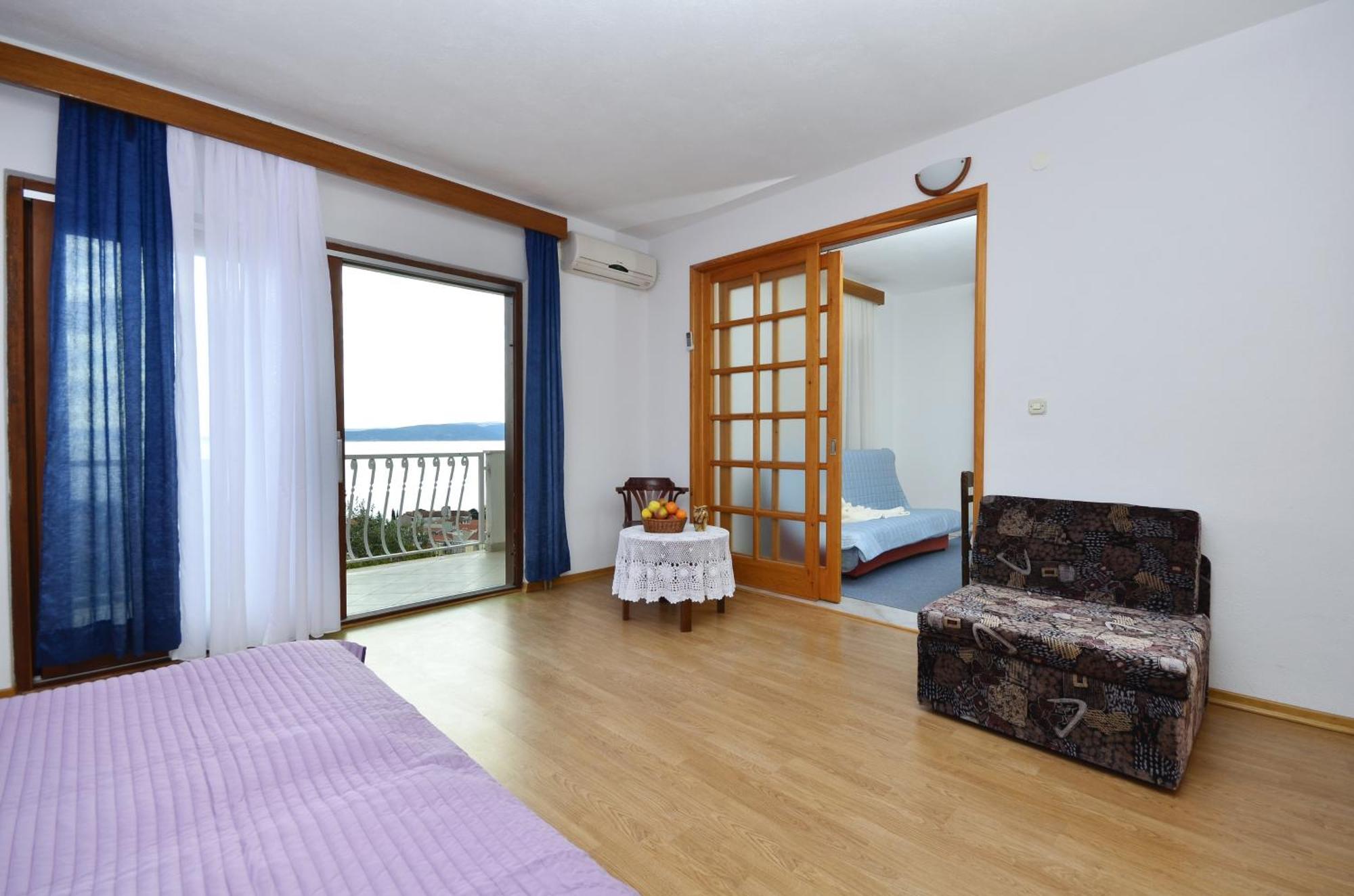 Family Friendly Apartments With A Swimming Pool Baska Voda, Makarska - 12442 客房 照片